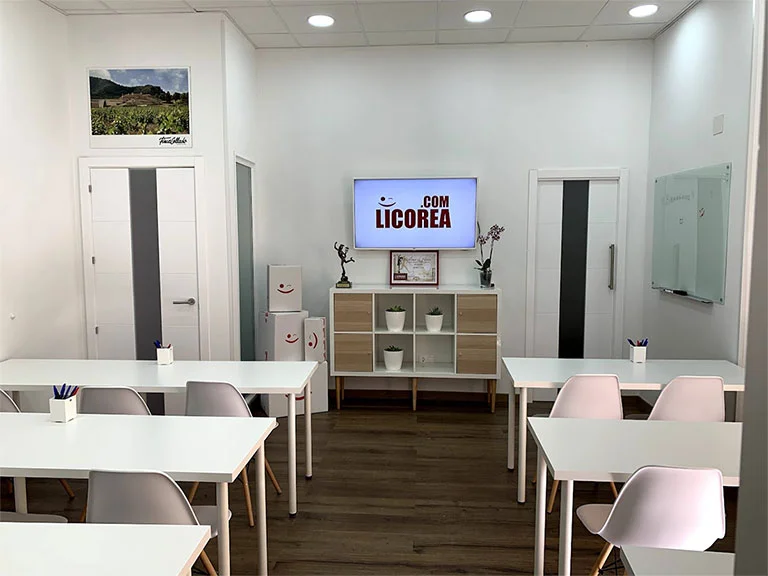 Sala de catas en Sant Joan d’Alacant para eventos de vino y bebidas espirituosas